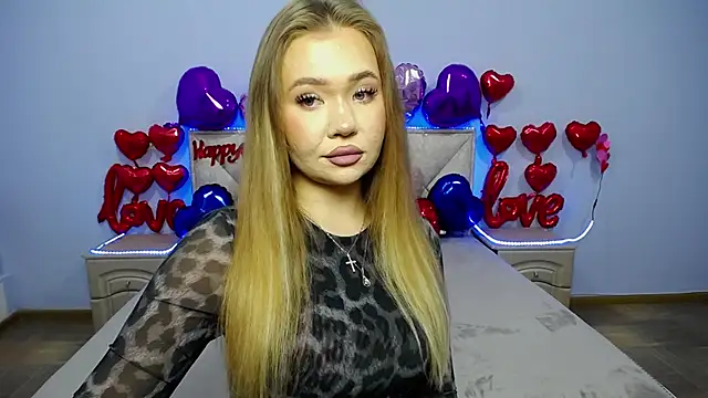 Snapshot of StacyYellig chatting on February 3, 8:24 pm StacyYellig online show from February 3, 8:24 pm