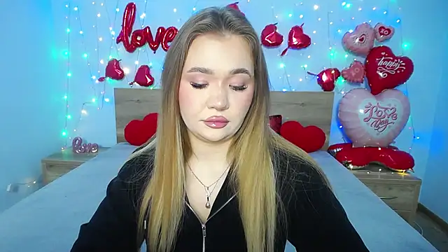 Snapshot of StacyYellig chatting on February 7, 8:10 pm StacyYellig online show from February 7, 8:10 pm