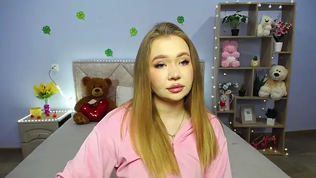 Snapshot of StacyYellig chatting on March 15, 8:32 pm StacyYellig online show from March 15, 8:32 pm