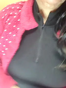 Snapshot of CUTE_SOPHIA- chatting on December 15, 6:37 pm CUTE SOPHIA- online show from December 15, 6:37 pm