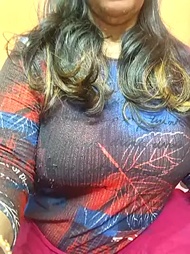 Snapshot of CUTE_SOPHIA- chatting on February 7, 4:06 am CUTE SOPHIA- online show from February 7, 4:06 am