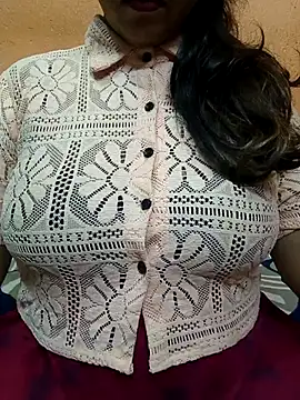 Snapshot of CUTE_SOPHIA- chatting on February 18, 7:41 pm CUTE SOPHIA- online show from February 18, 7:41 pm