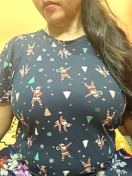 CUTE SOPHIA- online show from April 4, 2:54 am