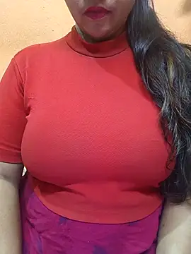 Snapshot of CUTE_SOPHIA- chatting on May 6, 1:47 am CUTE SOPHIA- online show from May 6, 1:47 am