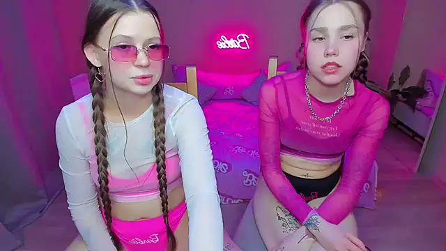 HelloRoxy online show from January 17, 9:06 pm