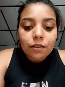 stefanie010 online show from December 23, 3:33 pm