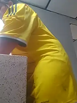 stefanie010 online show from January 11, 9:46 pm