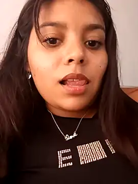 stefanie010 online show from January 12, 6:27 pm