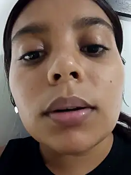 stefanie010 online show from February 16, 2:43 pm