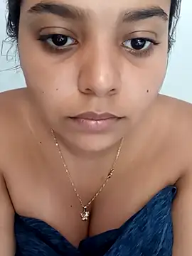 stefanie010 online show from October 15, 5:13 pm