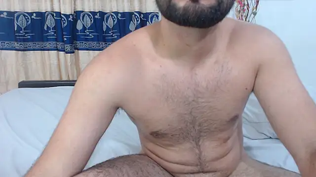 Snapshot of _Araboys_ chatting on May 17, 11:12 pm Araboys online show from May 17, 11:12 pm
