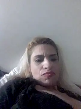garotasexual online show from July 18, 3:11 am