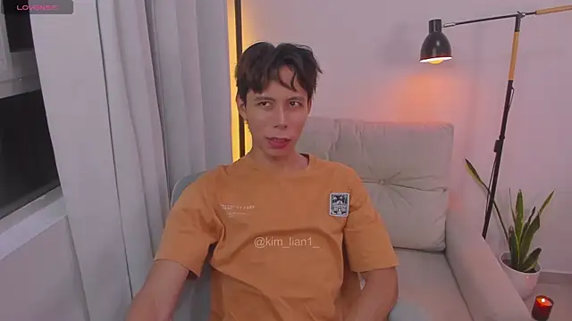 kim lian21 online show from September 15, 3:39 am