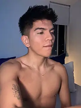 santiago 01 online show from January 30, 12:50 am