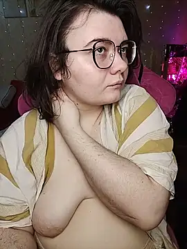 DenisHailey online show from April 21, 6:01 pm