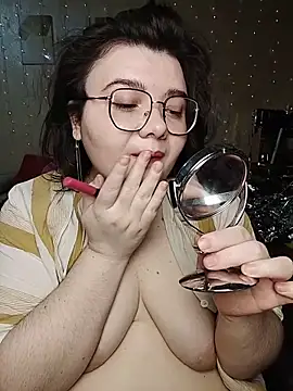 DenisHailey online show from April 22, 7:04 pm