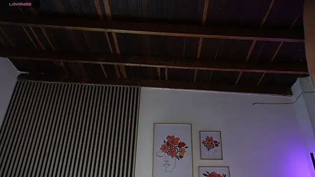 LillyDolls23 online show from April 2, 1:31 pm