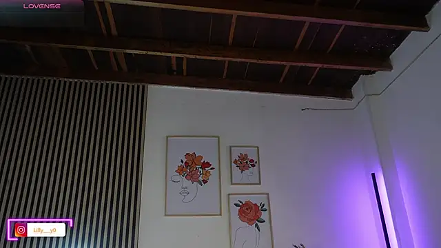 LillyDolls23 online show from April 4, 1:30 pm