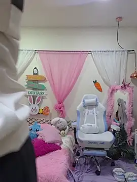 NaomiShimizu online show from April 8, 7:47 pm