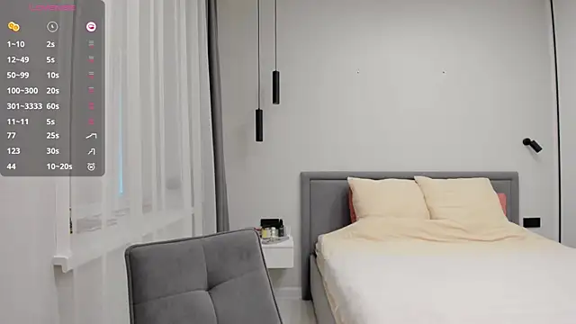 Snapshot of xxnadya chatting on October 2, 1:29 pm xxnadya online show from October 2, 1:29 pm