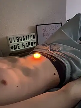 secret dream415 online show from April 21, 7:06 pm