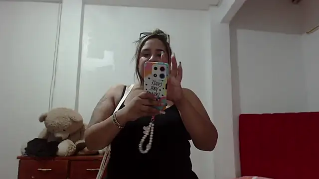 Snapshot of KathyHardcore69 chatting on February 4, 10:55 pm KathyHardcore69 online show from February 4, 10:55 pm