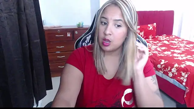 Snapshot of KathyHardcore69 chatting on November 22, 2:21 am KathyHardcore69 online show from November 22, 2:21 am