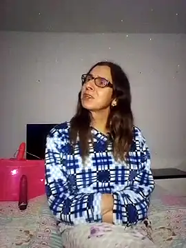 Cameron puppy online show from October 1, 7:36 am