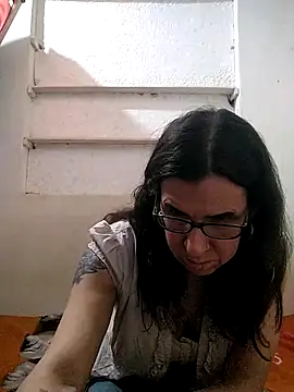 Cameron puppy online show from March 8, 7:45 am