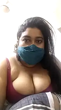 Snapshot of indianlisa5 chatting on March 1, 6:00 pm indianlisa5 online show from March 1, 6:00 pm