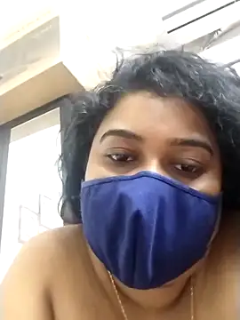 Snapshot of indianlisa5 chatting on September 13, 10:53 pm indianlisa5 online show from September 13, 10:53 pm