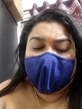 Snapshot of indianlisa5 chatting on September 22, 8:22 pm indianlisa5 online show from September 22, 8:22 pm