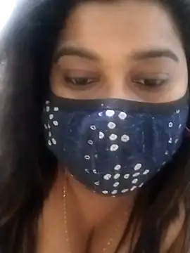 Snapshot of indianlisa5 chatting on March 13, 11:00 pm indianlisa5 online show from March 13, 11:00 pm