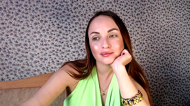 Snapshot of Tinadream20 chatting on September 23, 10:29 am Tinadream20 online show from September 23, 10:29 am