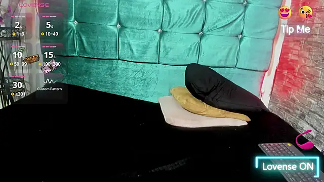 Cloee66 online show from January 8, 1:46 pm