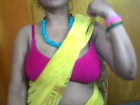 Snapshot of sexy_baby_kolkata chatting on October 7, 8:00 am sexy baby kolkata online show from October 7, 8:00 am