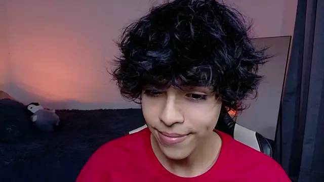 Alan26  online show from April 21, 1:42 am