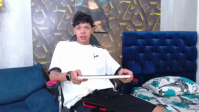 Harry jhonsson online show from March 24, 9:09 pm