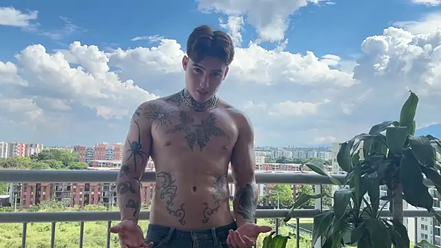 dantecoppolaa  online show from April 22, 7:48 pm