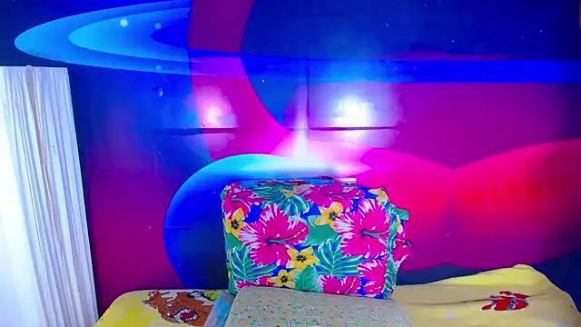 Cristalxxts online show from March 14, 1:24 pm