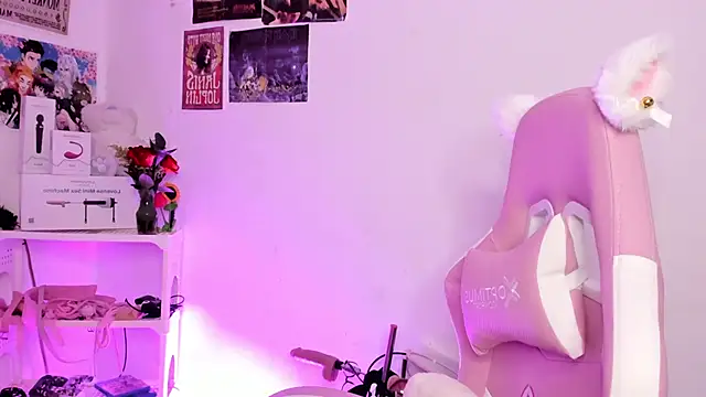 Snapshot of Sachi_Meow chatting on November 16, 10:43 am Sachi Meow online show from November 16, 10:43 am