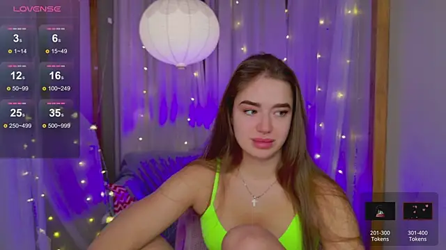 LovelyJessie online show from December 24, 2:01 pm