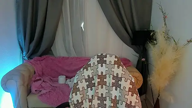 LovelyJessie online show from March 21, 11:33 am