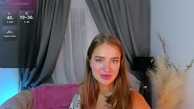 LovelyJessie online show from March 21, 2:40 pm