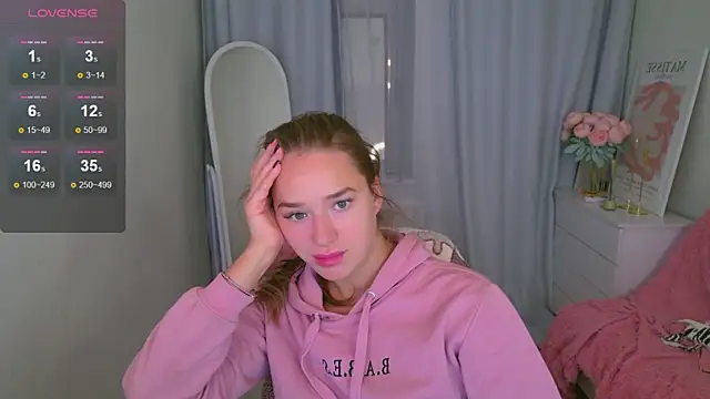 LovelyJessie online show from October 10, 2:05 pm