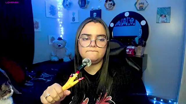 Luise Meyrink online show from March 1, 3:21 am