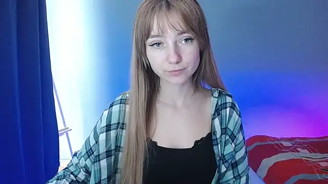 LuciaYoung online show from January 28, 7:22 am