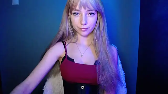 LuciaYoung online show from October 24, 6:32 am