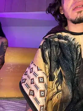 Snapshot of aangie__uwu chatting on February 9, 6:47 pm aangie  uwu online show from February 9, 6:47 pm