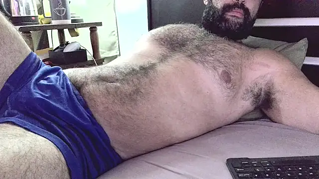 Snapshot of machoathome chatting on February 4, 8:59 pm machoathome online show from February 4, 8:59 pm